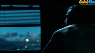 BEN AFFLECK NUDE/SEXY SCREENSHOT 3 IN THE TOWN