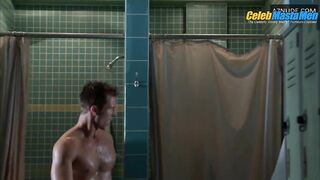 GLEN POWELL AND JOHN STAMOS NUDE/SEXY SCENE IN SCREAM QUEENS