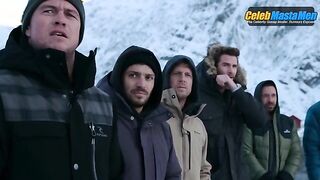 CHRIS HEMSWORTH NUDE/SEXY SCREENSHOT 5 IN LIMITLESS