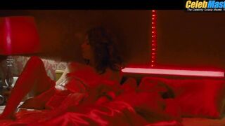 GEORGE CLOONEY NUDE/SEXY SCENE IN THE AMERICAN