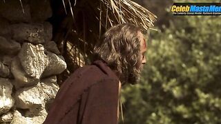 RALPH FIENNES NUDE/SEXY SCREENSHOT 5 IN THE RETURN