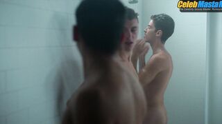 OMAR AYUSO AND ARON PIPER AND MANU RIOS NUDE/SEXY SCREENSHOT 5 IN ELITE