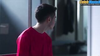 MANU RIOS AND ANDRE LAMOGLIA AND ANDER PUIG NUDE/SEXY SCREENSHOT 2 IN ELITE