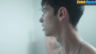 OMAR AYUSO AND ARON PIPER AND MANU RIOS NUDE/SEXY SCREENSHOT 10 IN ELITE