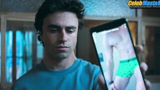 ITZAN ESCAMILLA NUDE/SEXY SCREENSHOT 10 IN ELITE