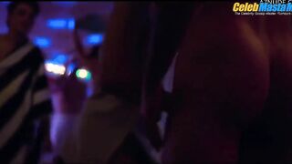 ITZAN ESCAMILLA NUDE/SEXY SCENE IN ELITE