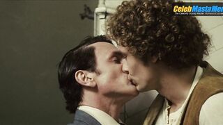 SEAN PENN AND JAMES FRANCO NUDE/SEXY SCENE IN MILK