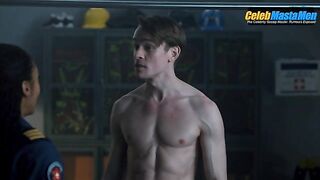 THOMAS ELMS NUDE/SEXY SCREENSHOT 7 IN SKYMED