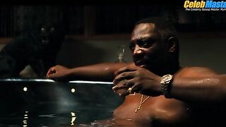 ADEWALE AKINNUOYE-AGBAJE NUDE/SEXY SCENE IN EUPHORIA