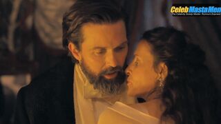 EMMETT SCANLAN NUDE/SEXY SCREENSHOT 3 IN A WOMAN OF SUBSTANCE