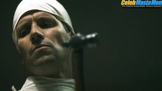 ZACK SCHOR NUDE/SEXY SCENE IN HUNTERS