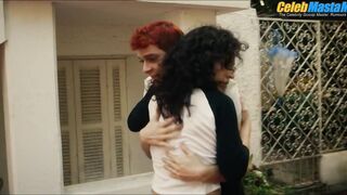 VICTOR LAMOGLIA NUDE/SEXY SCREENSHOT 2 IN NOBODY'S LOOKING