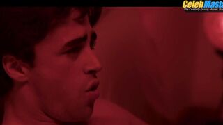 ITZAN ESCAMILLA NUDE/SEXY SCREENSHOT 10 IN PLANETA 5000
