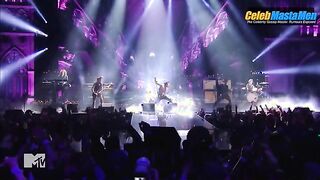 YUNGBLUD NUDE/SEXY SCREENSHOT 8 IN MTV VIDEO MUSIC AWARDS