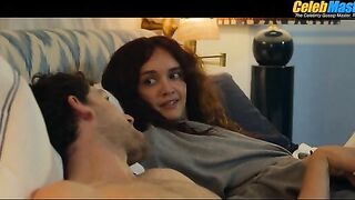 LAURIE DAVIDSON NUDE/SEXY SCENE IN THE GIRLFRIEND