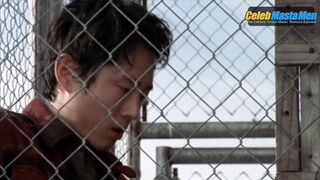 STEVEN YEUN NUDE/SEXY SCREENSHOT 4 IN THE WALKING DEAD