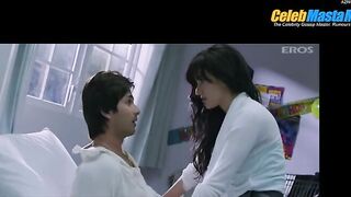 SHAHID KAPOOR NUDE/SEXY SCREENSHOT 10 IN TERI MERI KAHAANI