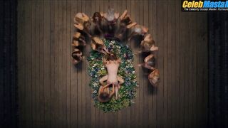 JACK REYNOR NUDE/SEXY SCREENSHOT 3 IN MIDSOMMAR