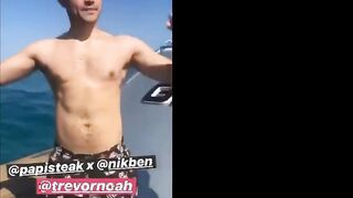 TREVOR NOAH NUDE/SEXY SCREENSHOT 2