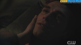 K.J. APA NUDE/SEXY SCENE IN RIVERDALE