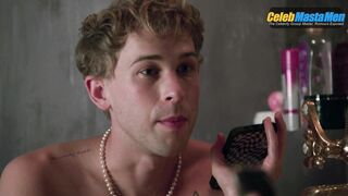 TOMMY DORFMAN NUDE/SEXY SCREENSHOT 7 IN LOVE IN THE TIME OF CORONA