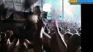 FLEA NUDE/SEXY SCREENSHOT 3 IN TRAINWRECK WOODSTOCK '99