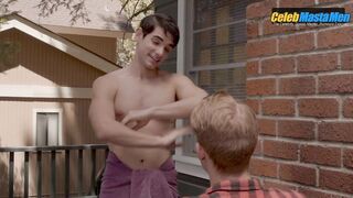 JASON CACERES NUDE/SEXY SCENE IN YOU DON'T KNOW JACK