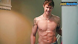 JOSEPH EVANS NUDE/SEXY SCENE IN TIP TOE